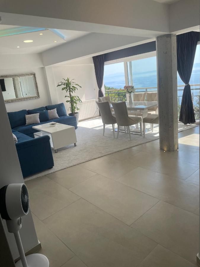 Apartment Seven Брела Екстериор снимка