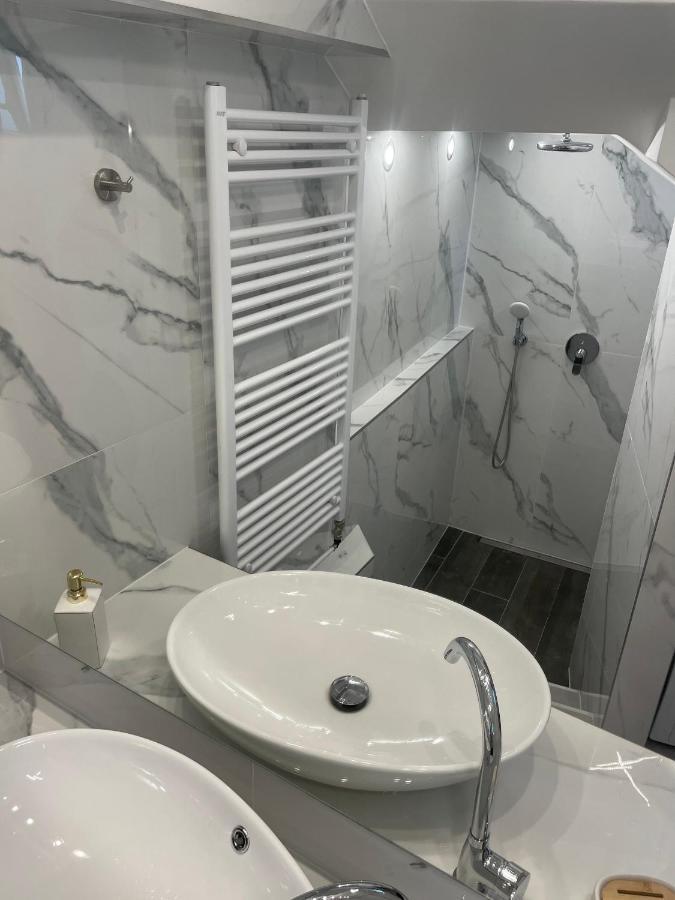 Apartment Seven Брела Екстериор снимка