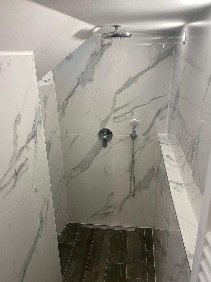 Apartment Seven Брела Екстериор снимка