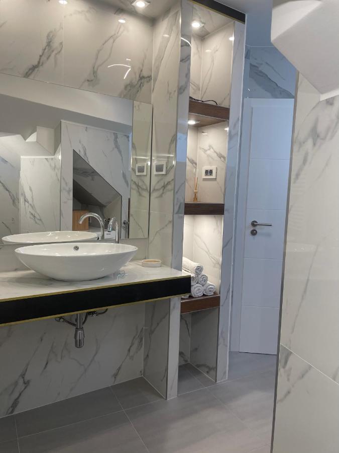 Apartment Seven Брела Екстериор снимка
